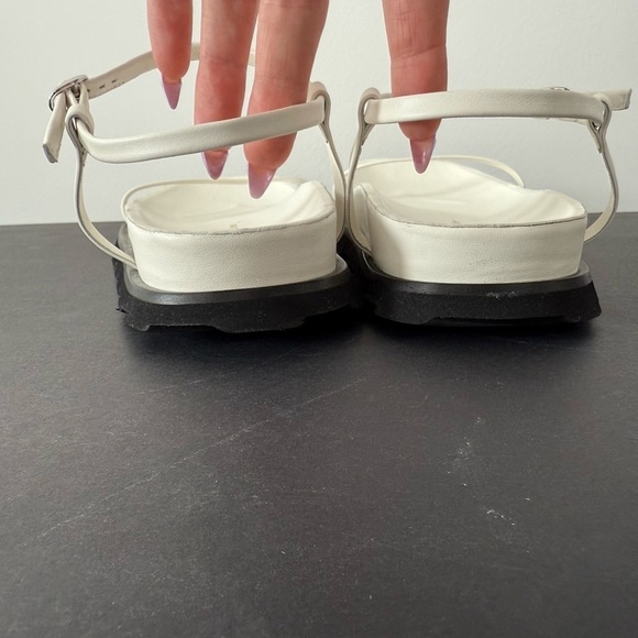 Proenza Schouler | Forma Chunky Flatorm Sandals - Picture 7 of 15